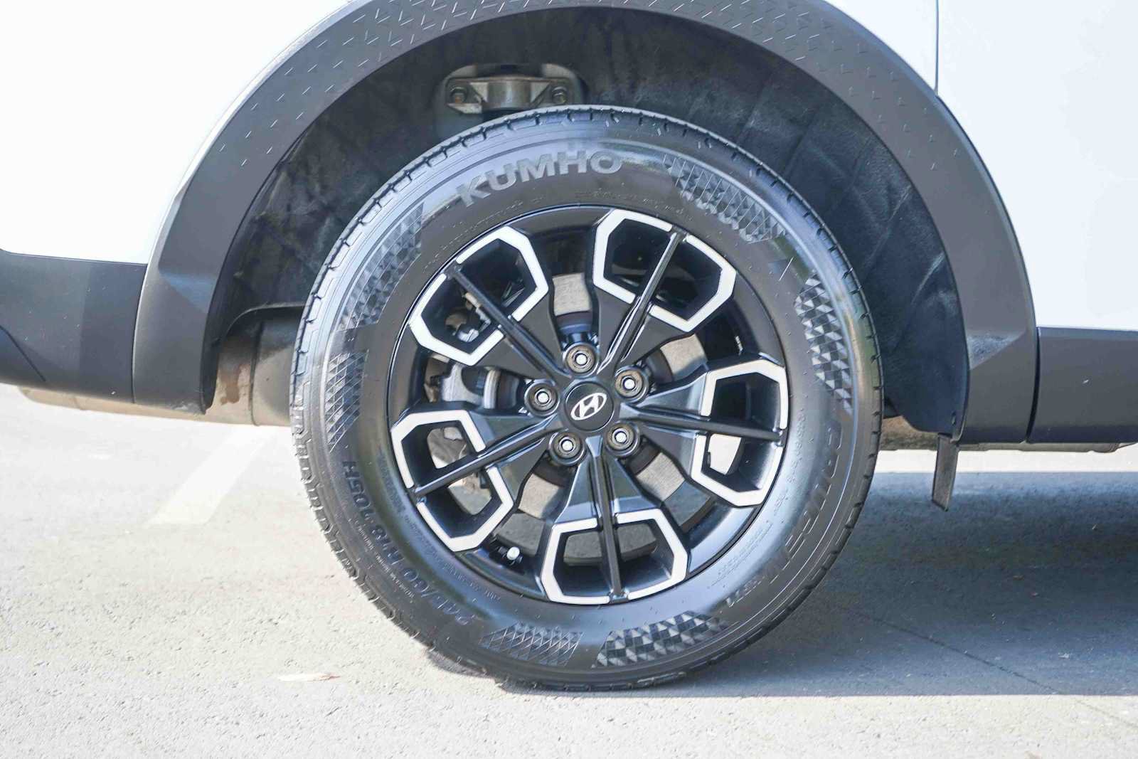 Used 2022 Hyundai Santa Cruz SEL w/ Activity Package AWD/4WD image 8