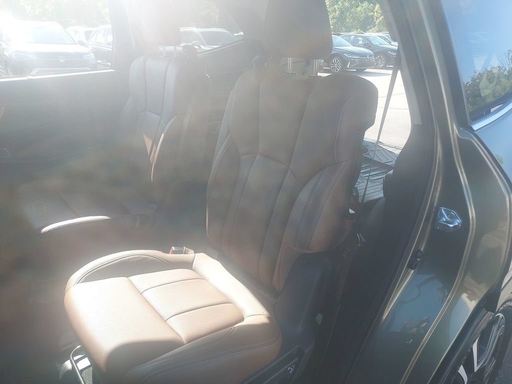 Used 2023 Subaru Ascent Touring AWD/4WD image 34