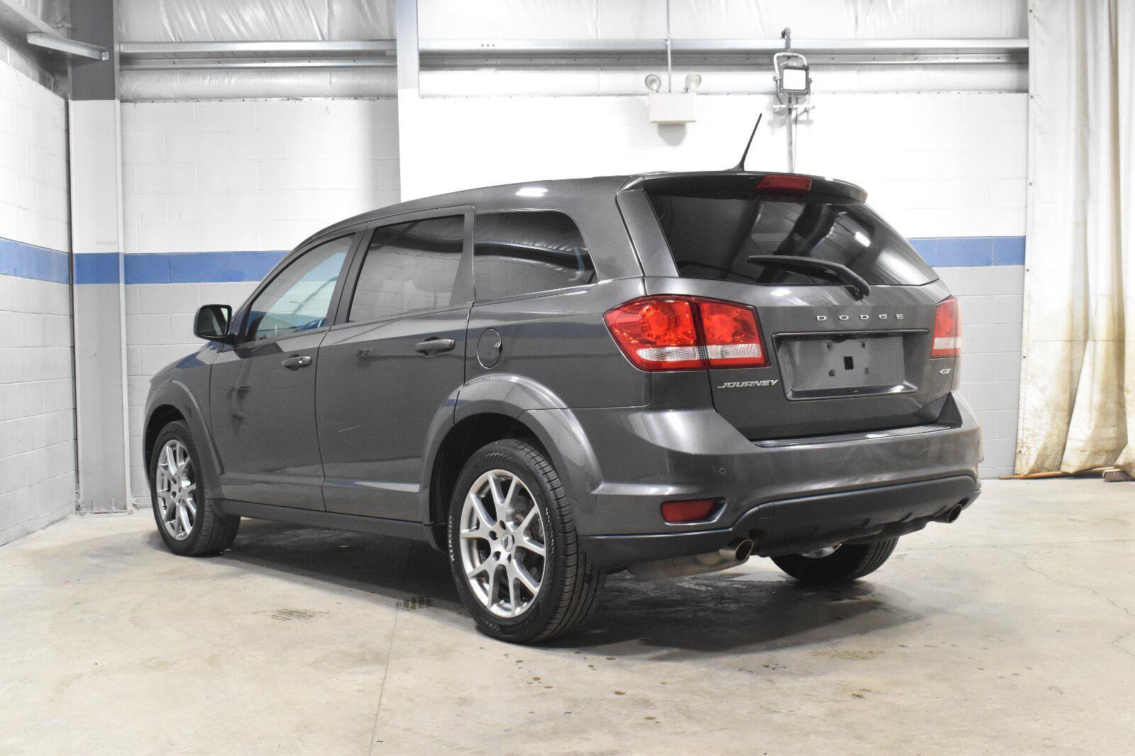 Used 2018 Dodge Journey GT w/ Driver Convenience Group FWD image 20