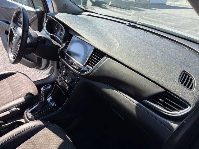 Used 2018 Buick Encore Preferred image 22