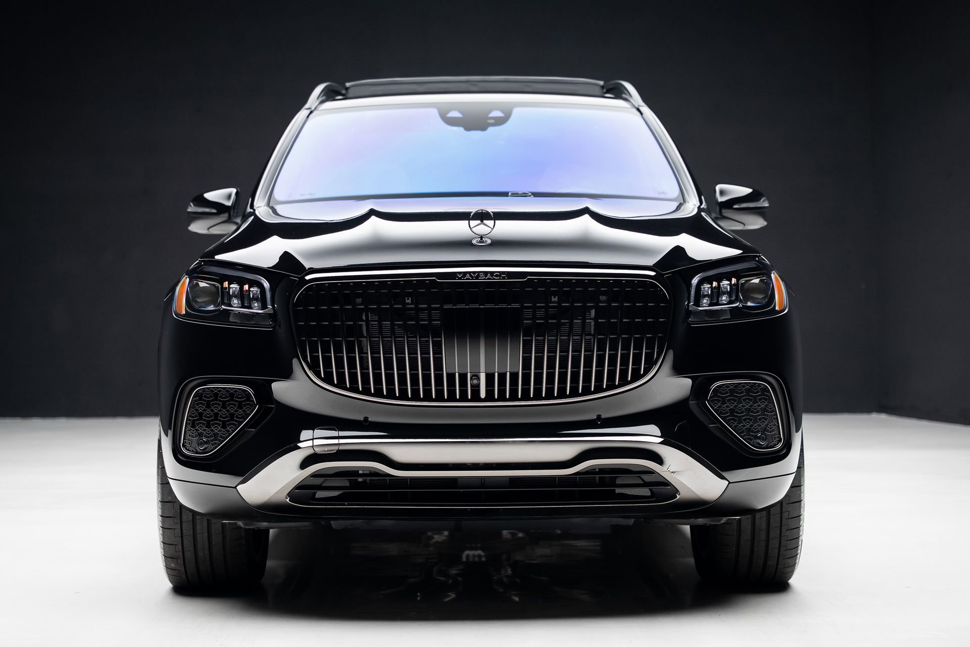 Used 2025 Mercedes-Benz Maybach GLS 600 4MATIC image 8