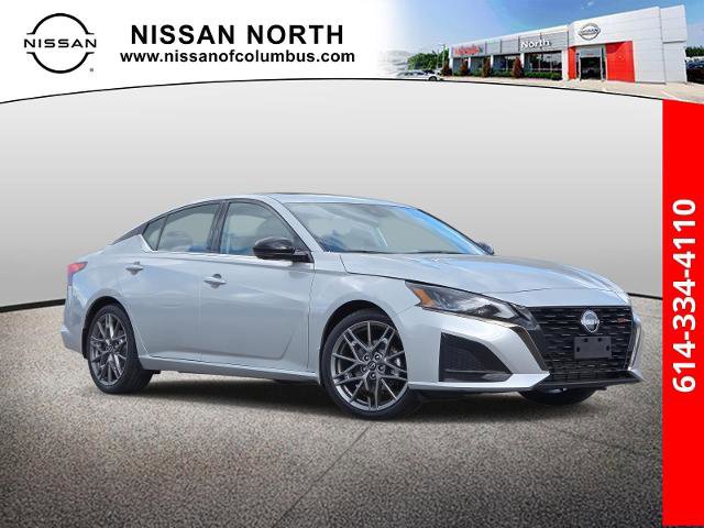 Certified 2023 Nissan Altima 2.0 SR image 1