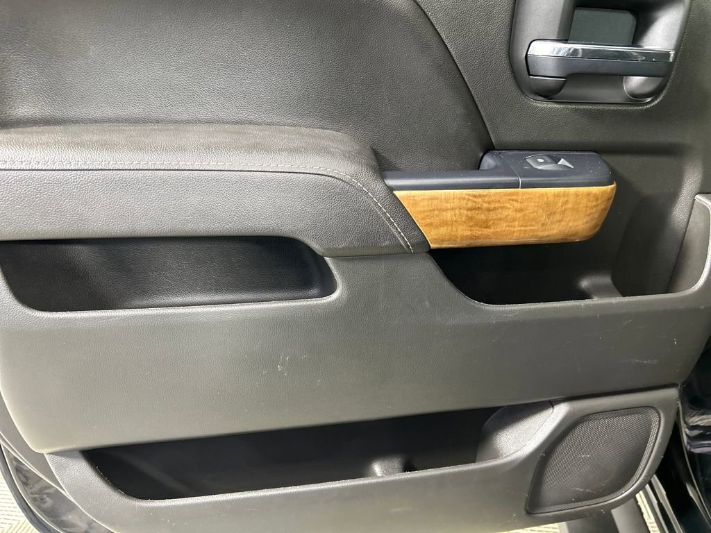 Used 2017 Chevrolet Silverado 1500 LTZ w/ Sport Package image 19