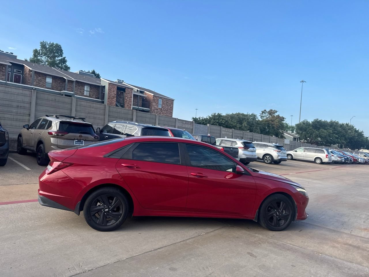 Used 2023 Hyundai Elantra SEL FWD image 20