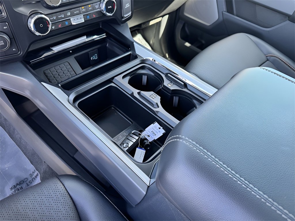 New 2025 Ford F250 Lariat w/ Lariat Ultimate Package image 36