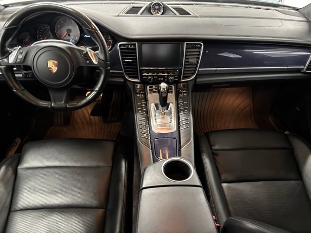 Used 2013 Porsche Panamera GTS AWD/4WD image 12