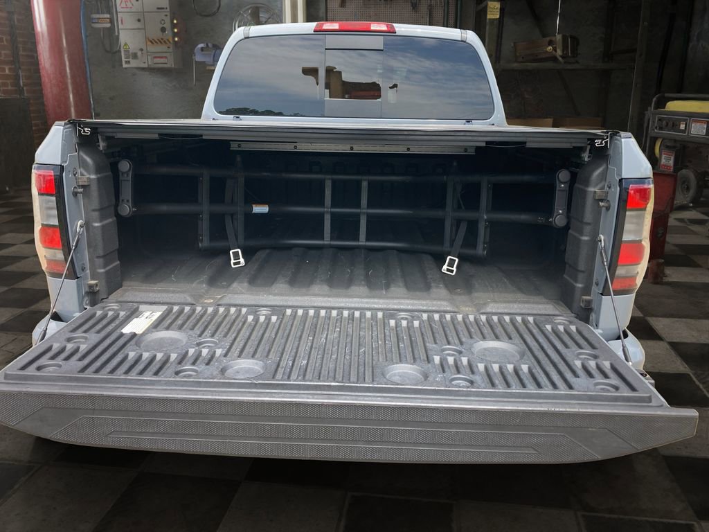 Used 2023 Nissan Frontier PRO-4X w/ Pro Convenience Package AWD/4WD image 10