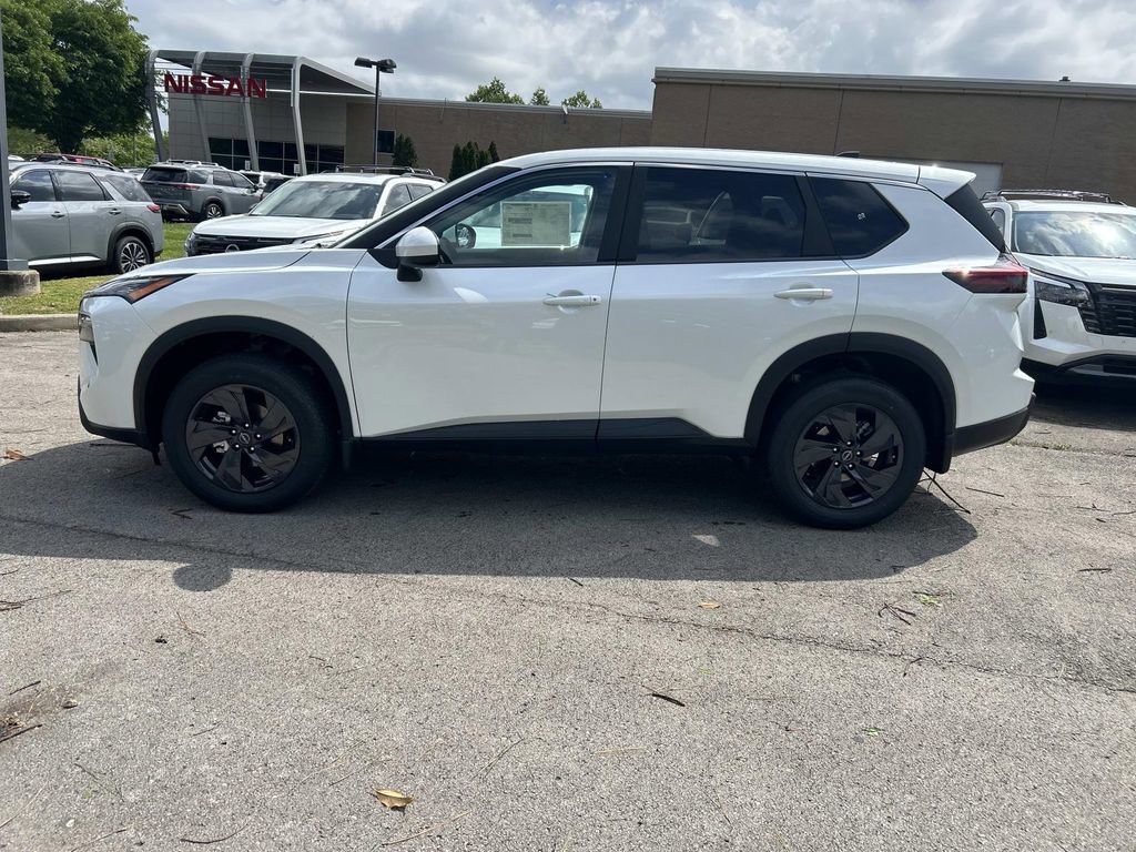 New 2026 Nissan Rogue SV w/ Cold Weather Package FWD image 4