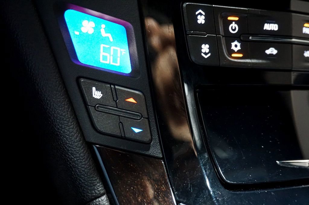 Used 2012 Cadillac CTS V w/ Wood Trim Package RWD image 28