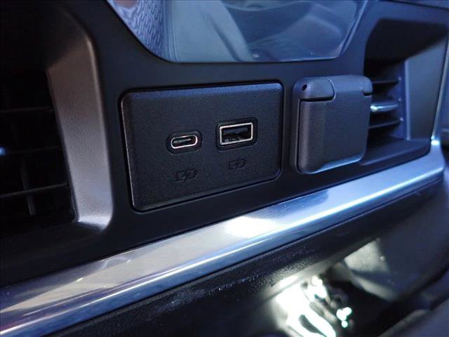 Used 2022 GMC Sierra 2500 AT4 w/ AT4 Premium Plus Package image 12