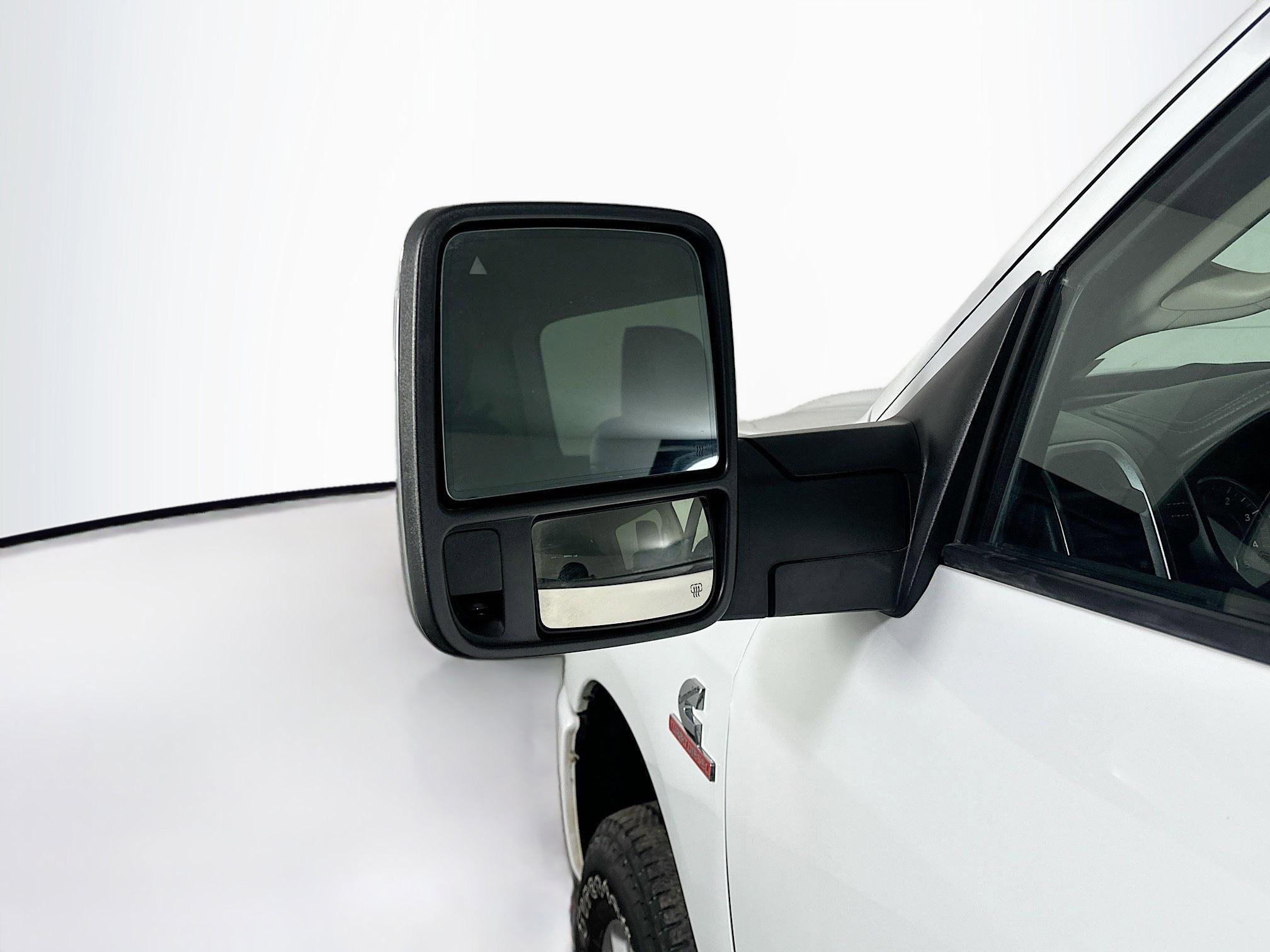 Used 2024 RAM 2500 Laramie image 16