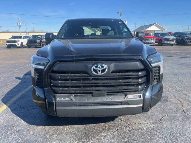Used 2025 Toyota Tundra SR5 w/ SR5 Premium Package image 2