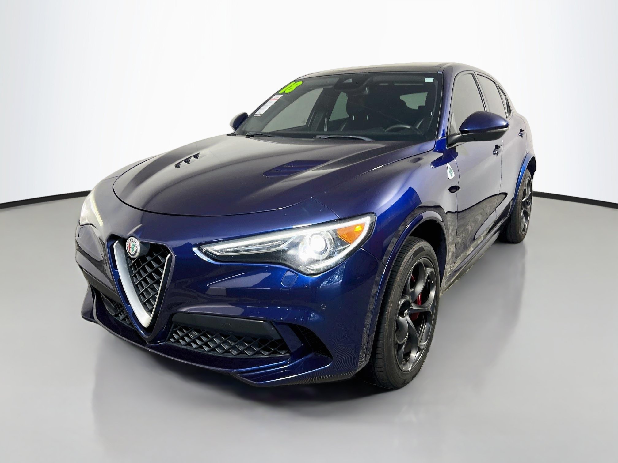 Used 2018 Alfa Romeo Stelvio Quadrifoglio w/ Convenience Package AWD/4WD image 10