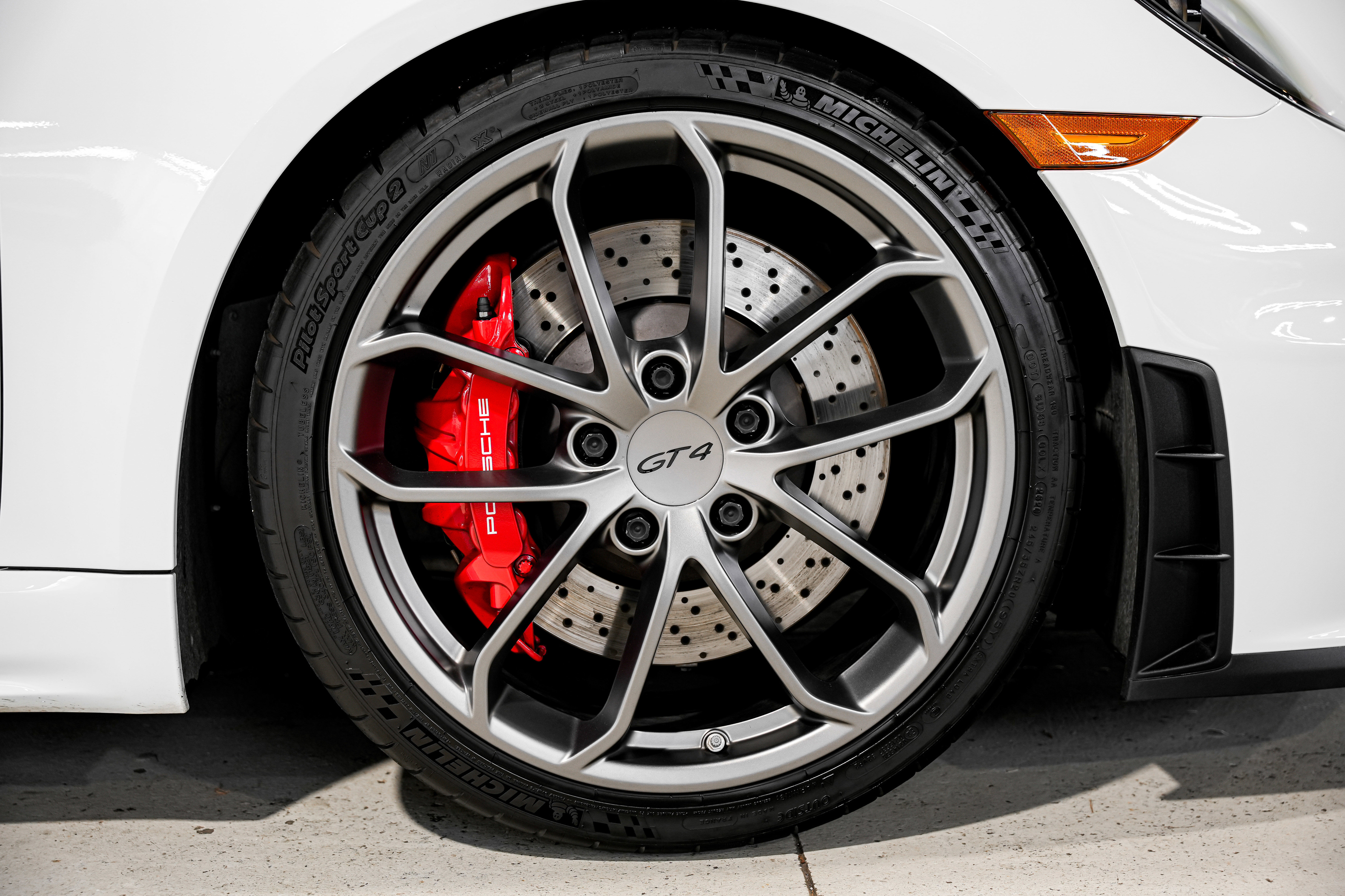 Used 2020 Porsche 718 Cayman GT4 image 45