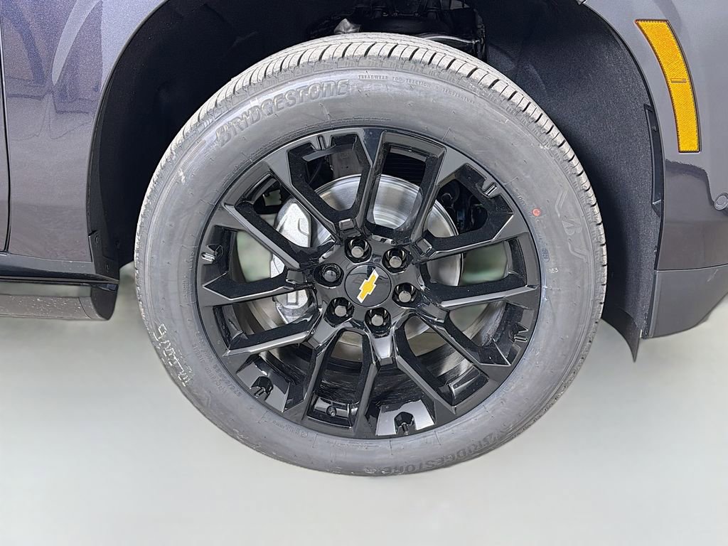 New 2026 Chevrolet Suburban High Country AWD/4WD image 29