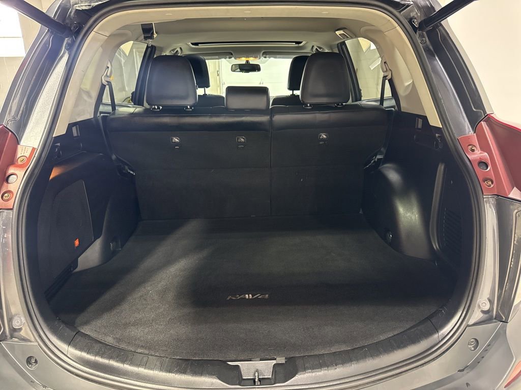 Used 2013 Toyota RAV4 Limited image 37