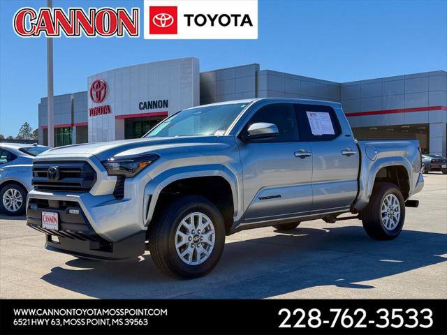 Certified 2025 Toyota Tacoma SR5 image 1