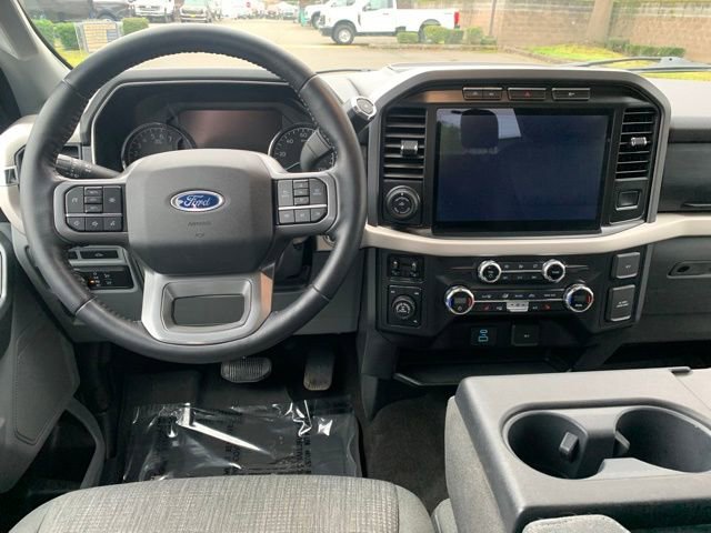 Used 2021 Ford F150 XLT w/ Equipment Group 302A High image 15