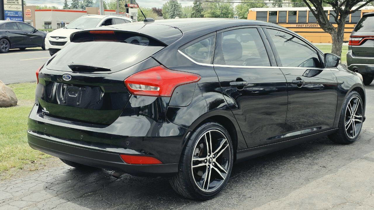 Used 2017 Ford Focus Titanium FWD image 6