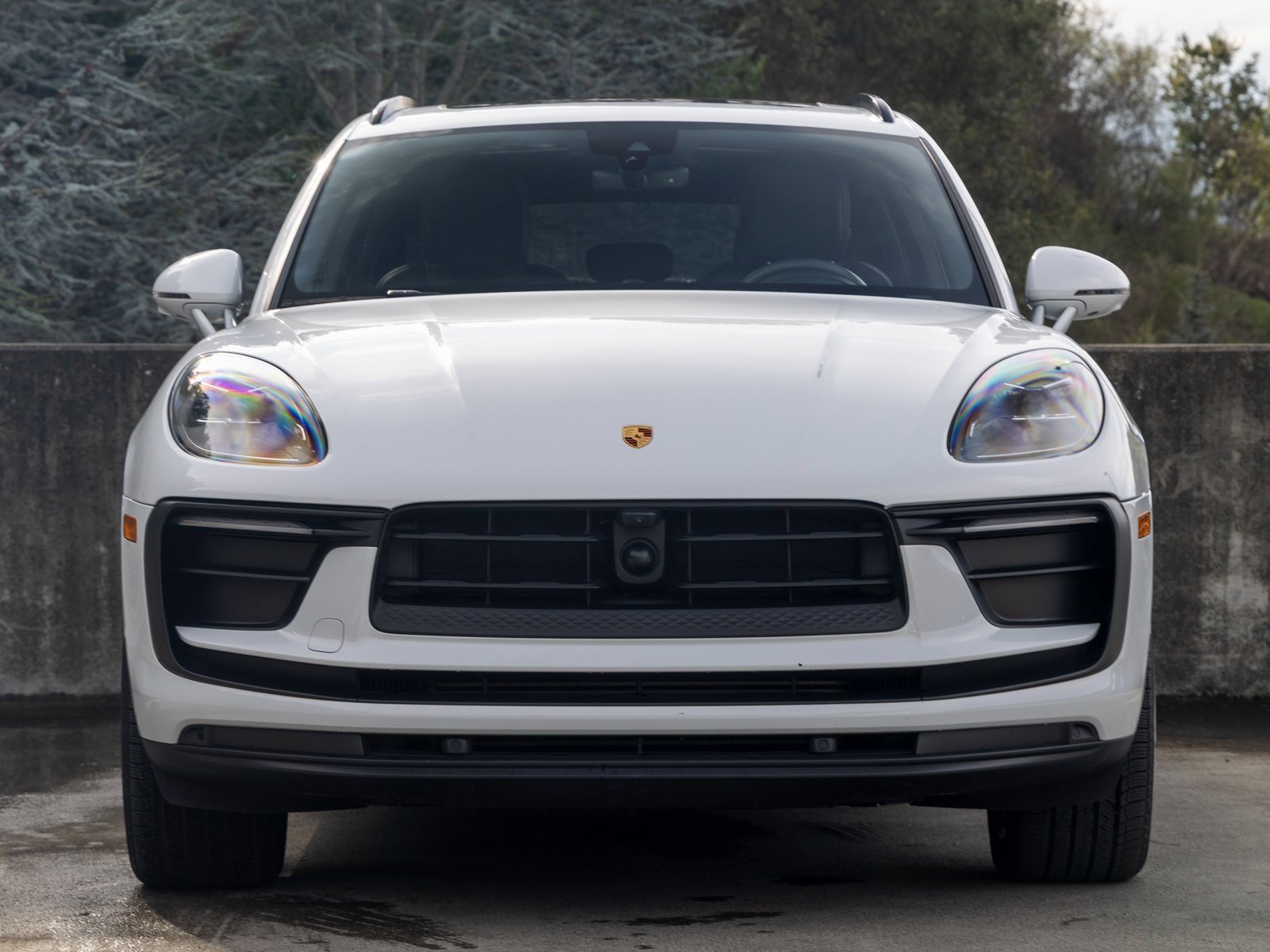 Certified 2023 Porsche Macan image 8