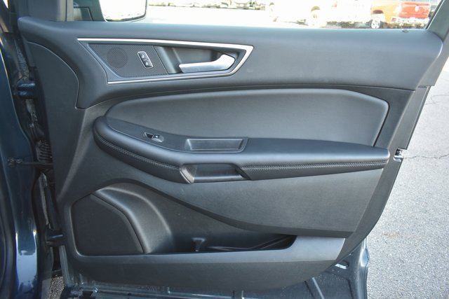 Used 2022 Ford Edge SEL image 42