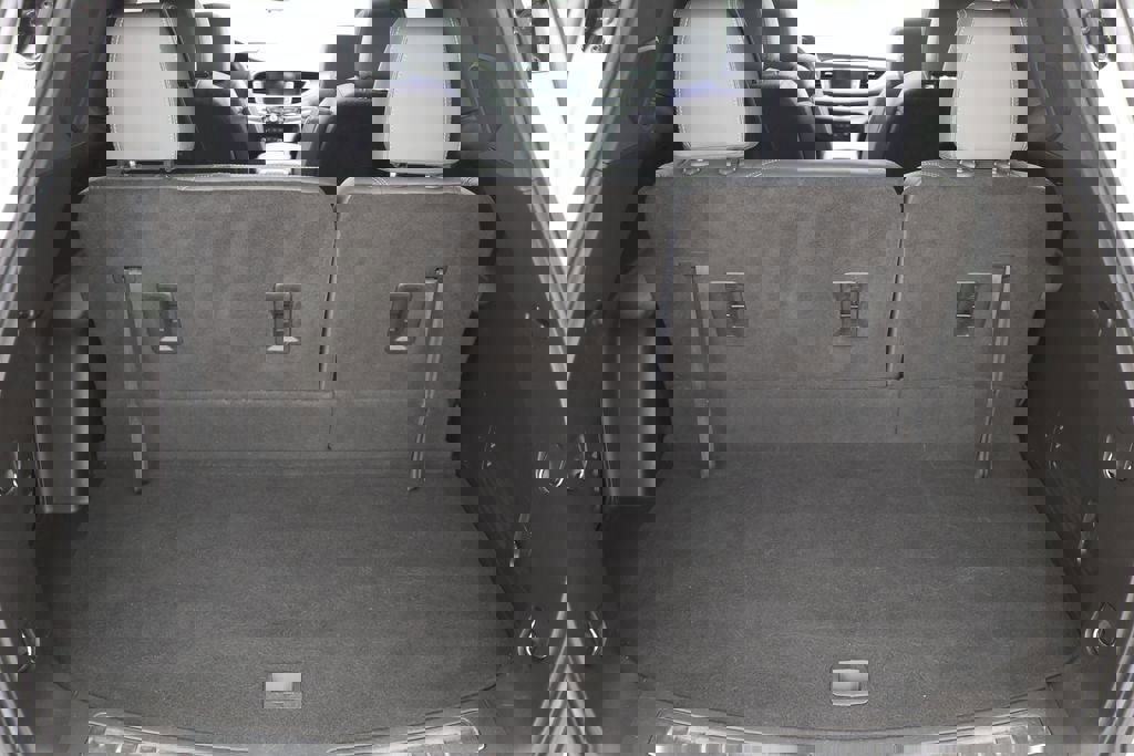 Used 2022 Buick Enclave Essence w/ Experience Buick Package image 31