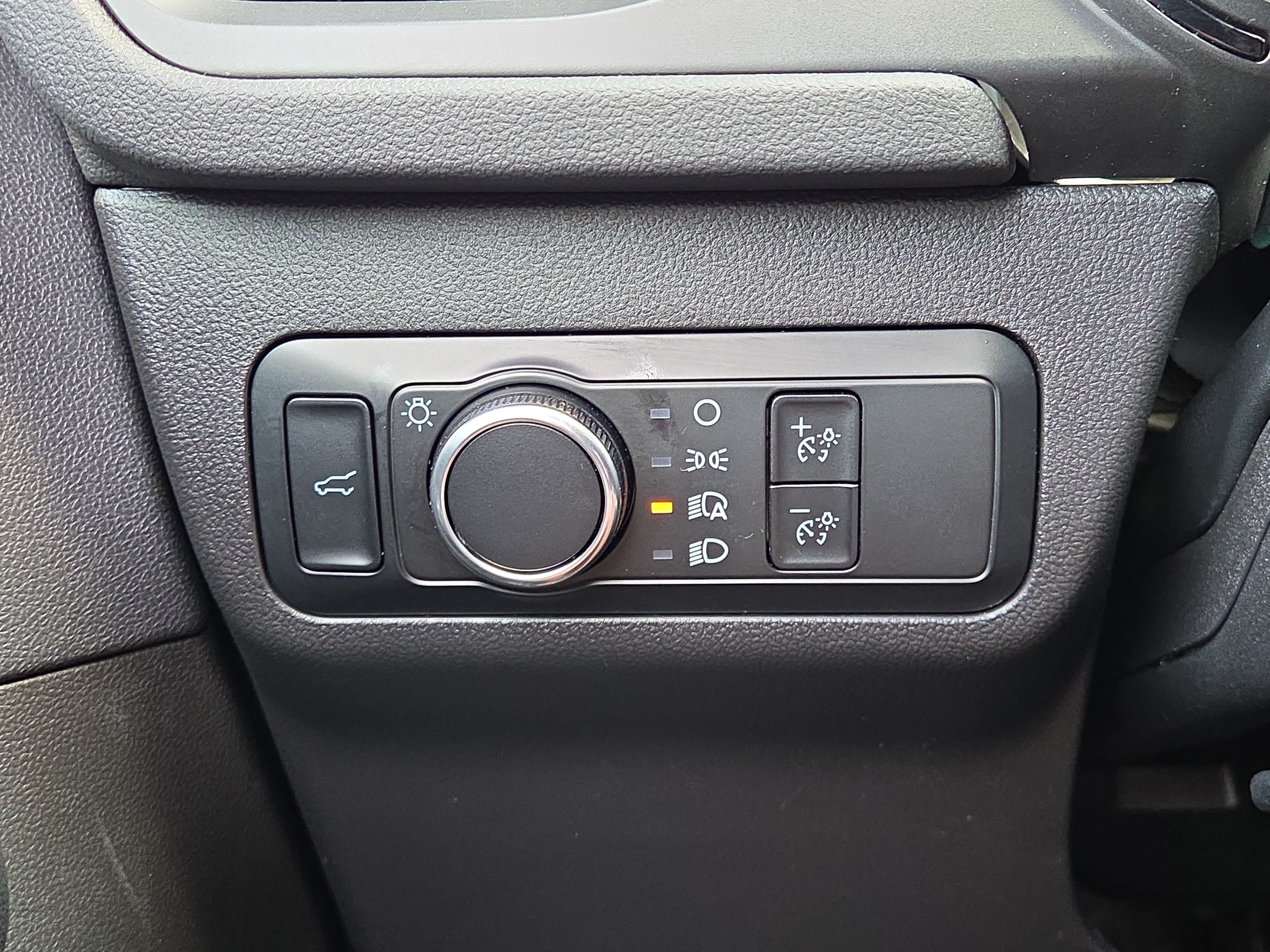 Certified 2024 Ford Escape ST-Line AWD/4WD image 26