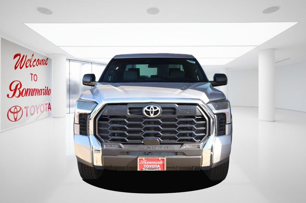 New 2026 Toyota Tundra SR5 w/ TRD Off-Road Premium Package AWD/4WD image 4