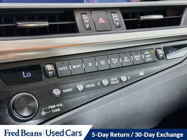 Used 2019 Lexus ES 350 w/ Premium Package FWD image 22