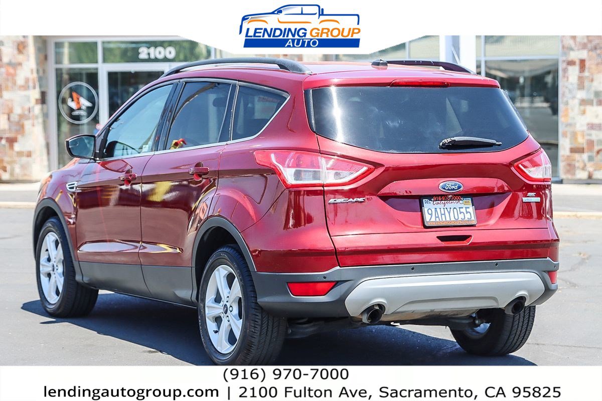 Used 2014 Ford Escape SE w/ Equipment Group 201A image 2