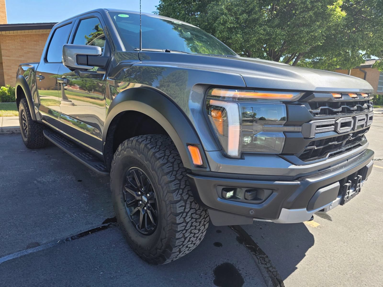 Used 2025 Ford F150 Raptor AWD/4WD image 21