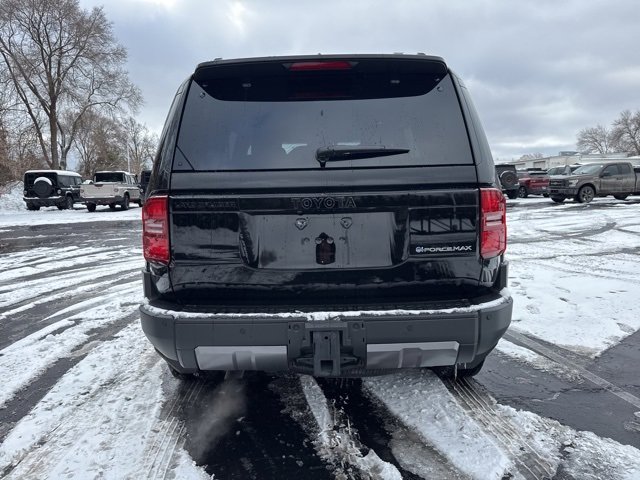 Used 2025 Toyota Land Cruiser image 6