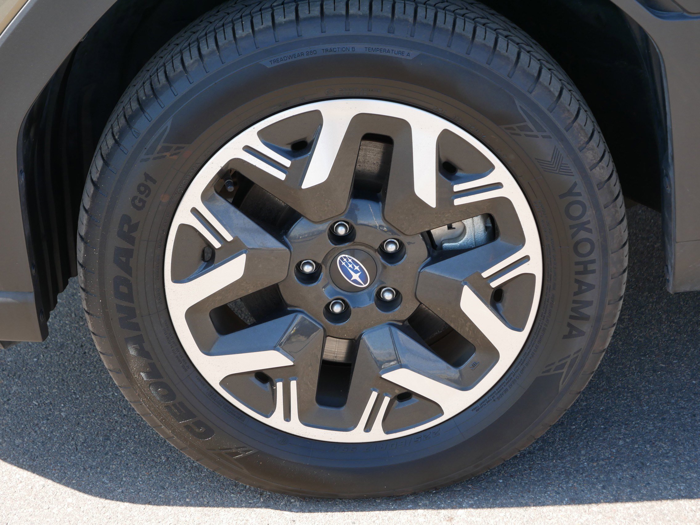 Certified 2025 Subaru Forester Premium image 15