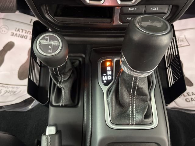 Used 2023 Jeep Wrangler Unlimited Sahara w/ Cold Weather Group image 30