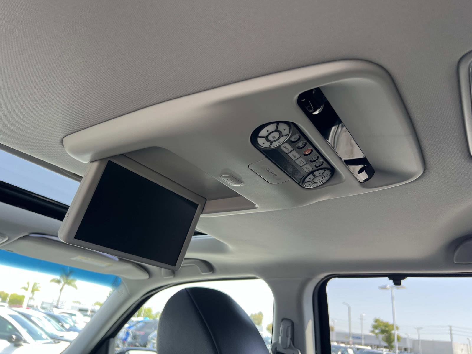 Used 2015 Honda Pilot Touring image 23
