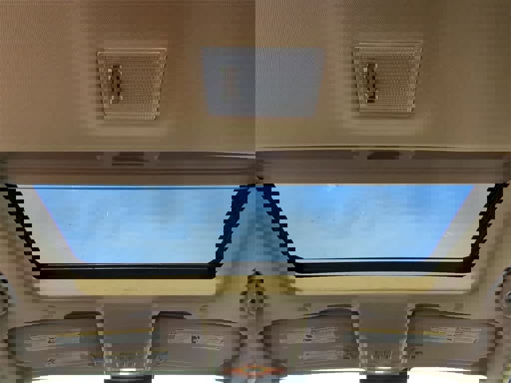 Used 2014 Buick Encore Premium image 22