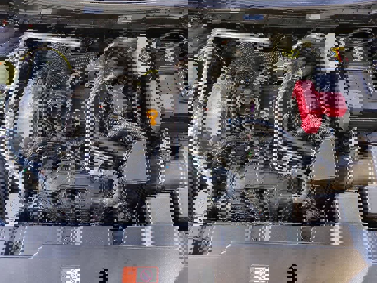 Used 2024 Mitsubishi Outlander SE image 15