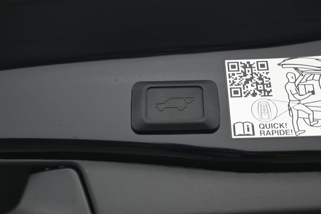 Used 2025 Toyota RAV4 Limited w/ Advanced Technology Package AWD/4WD image 36