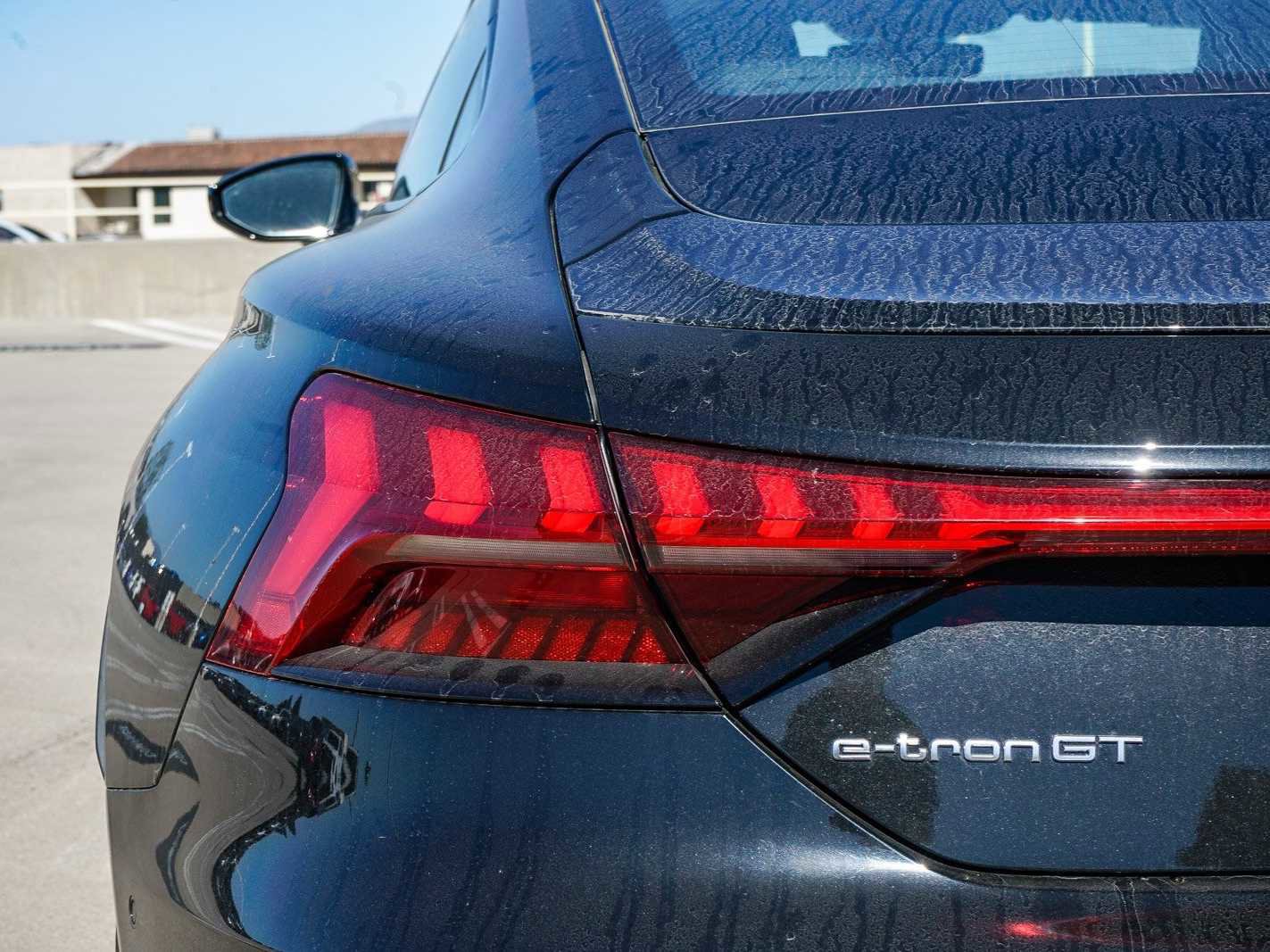 Used 2023 Audi e-tron GT Prestige w/ Prestige Package image 9