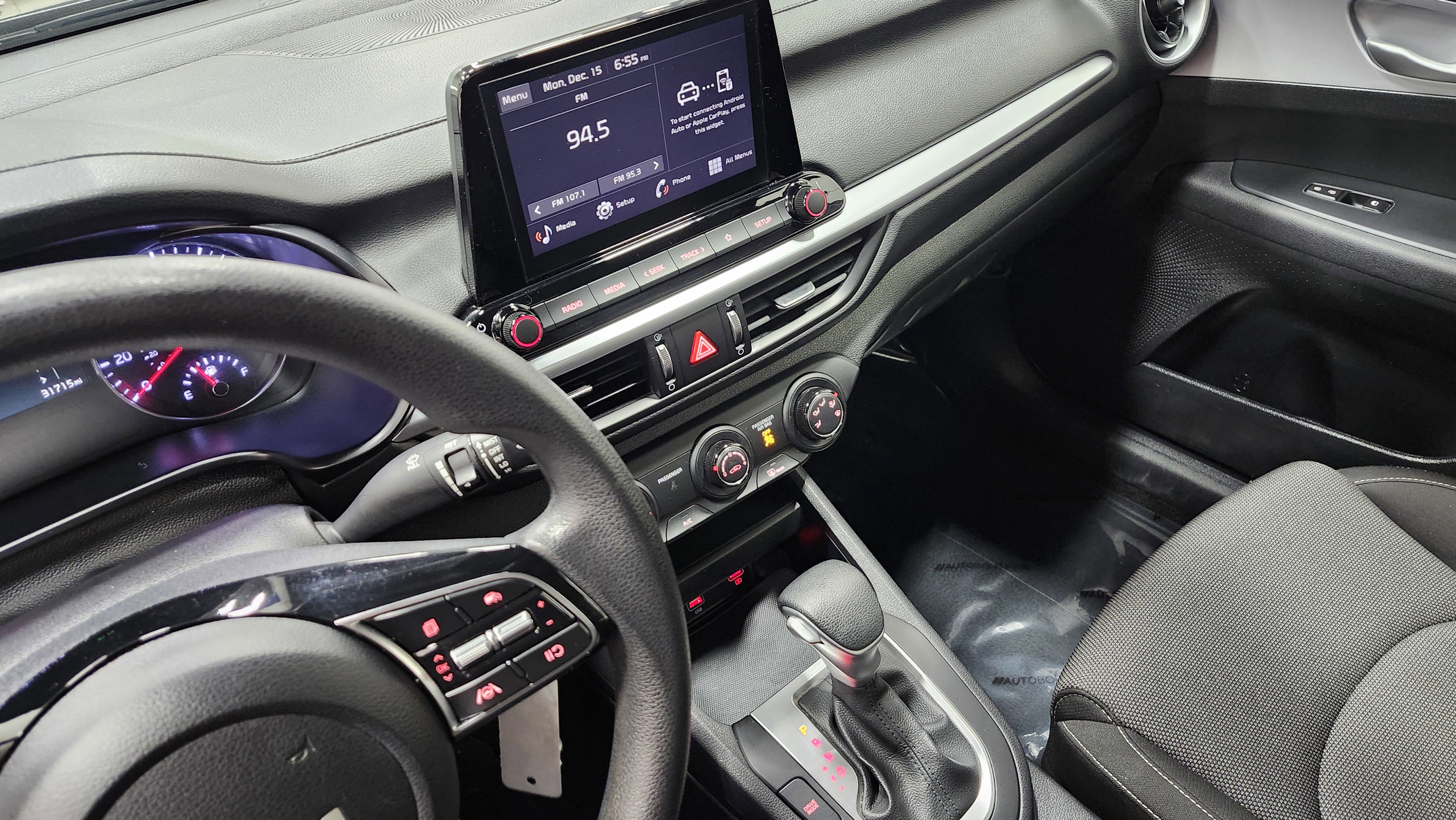 Used 2024 Kia Forte LXS image 24