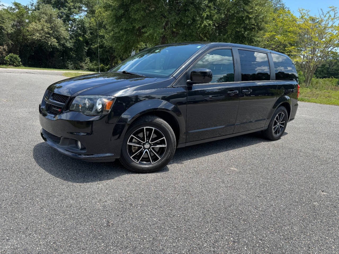Used 2018 Dodge Grand Caravan GT FWD image 29