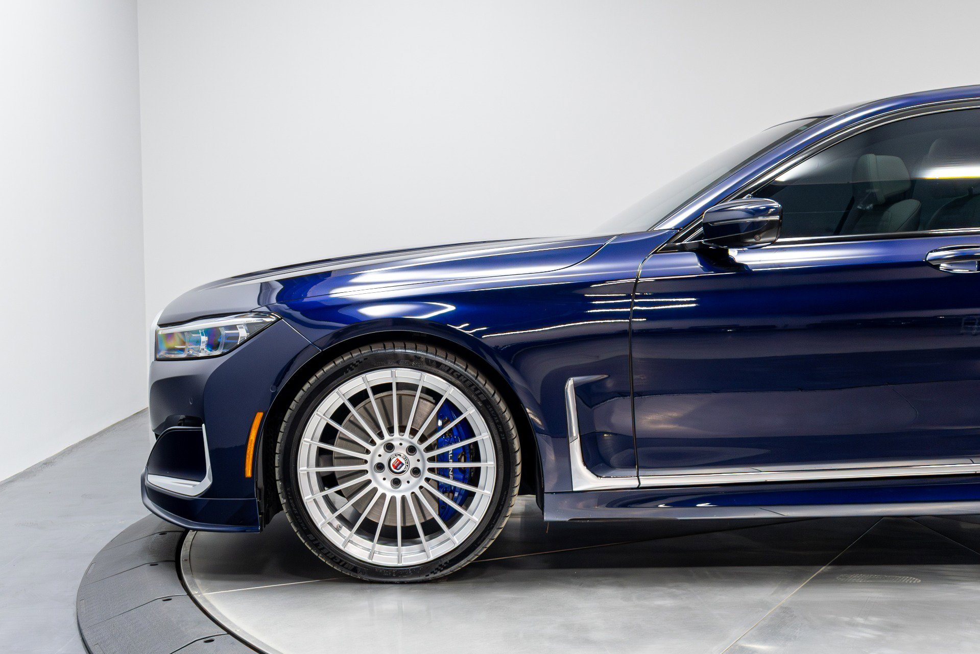 Used 2020 BMW ALPINA B7 xDrive w/ Interior Design Package image 43