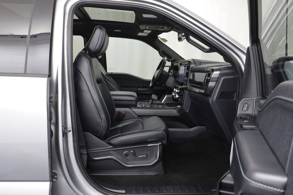 Used 2024 Ford F150 Lariat w/ Equipment Group 502A High AWD/4WD image 19