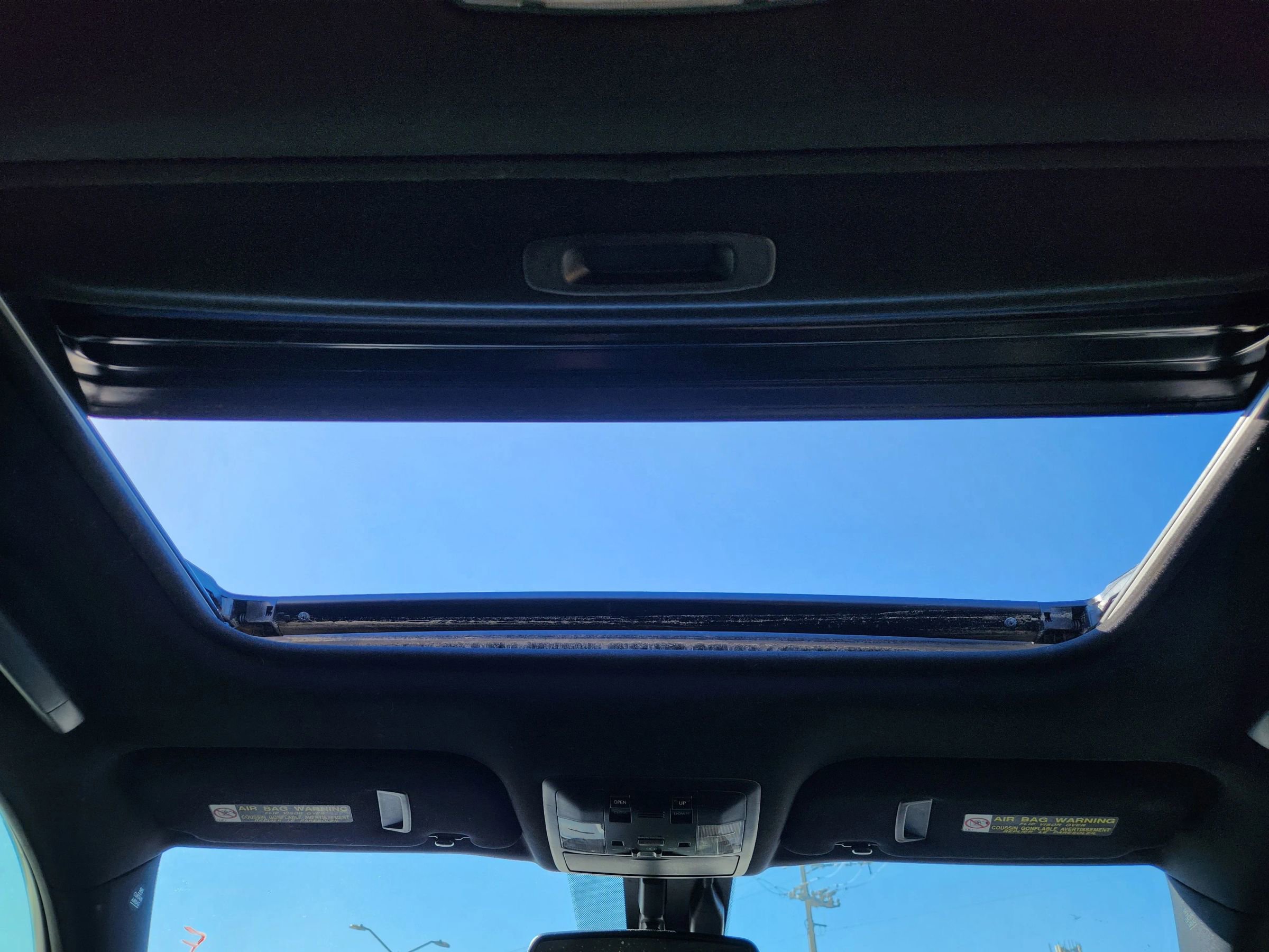 Used 2015 Lexus CT 200h w/ Navigation Package image 18