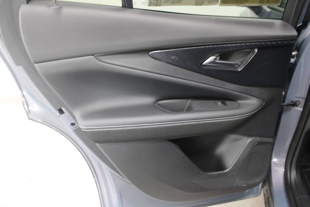 Used 2024 Chevrolet Blazer EV LT AWD/4WD image 18