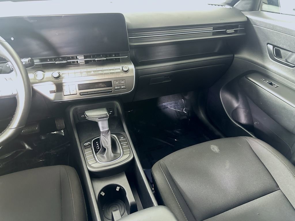Used 2024 Hyundai Kona SEL FWD image 18