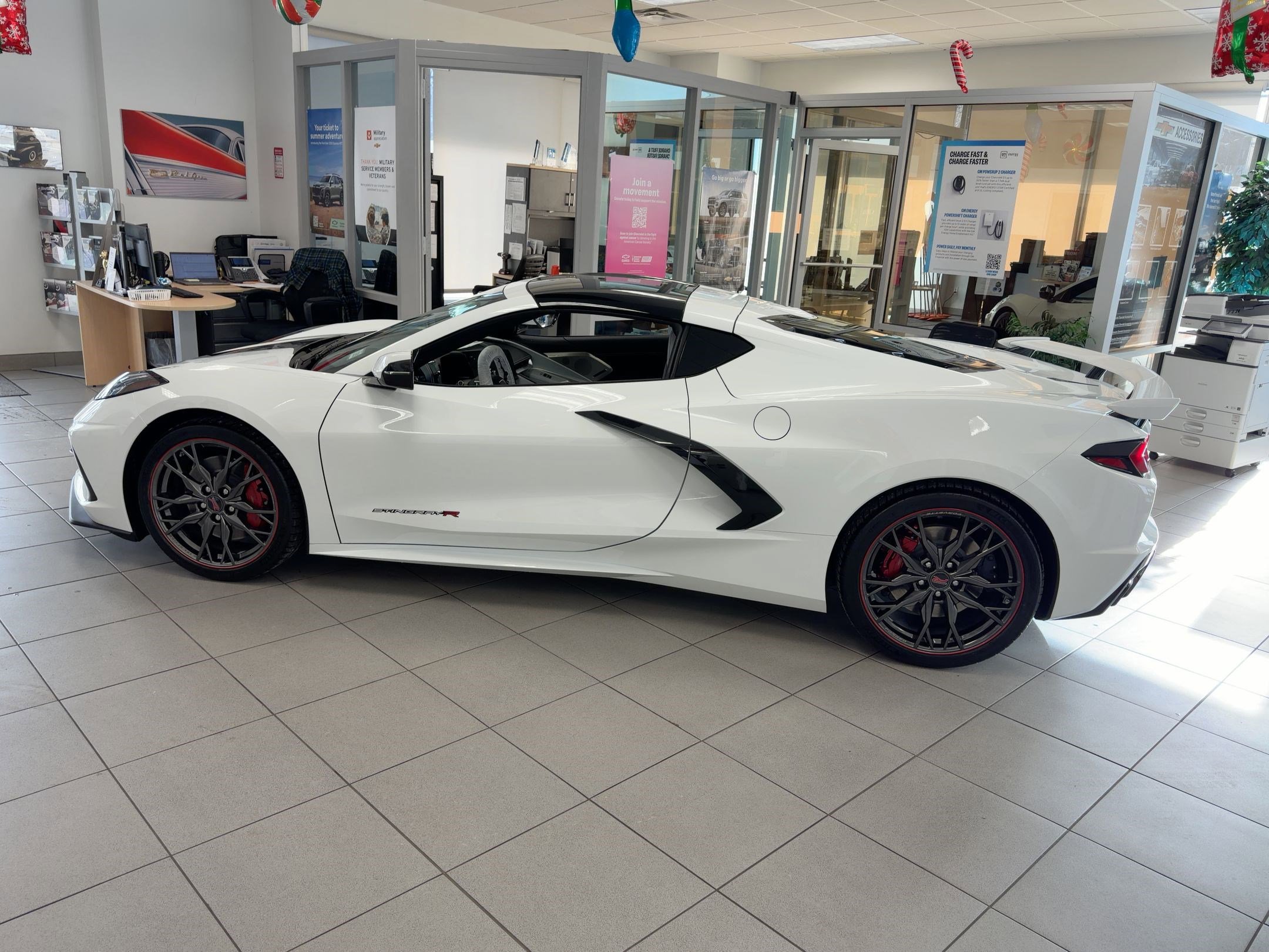 New 2026 Chevrolet Corvette Stingray Preferred Cpe w/ Z51 Performance Package image 2