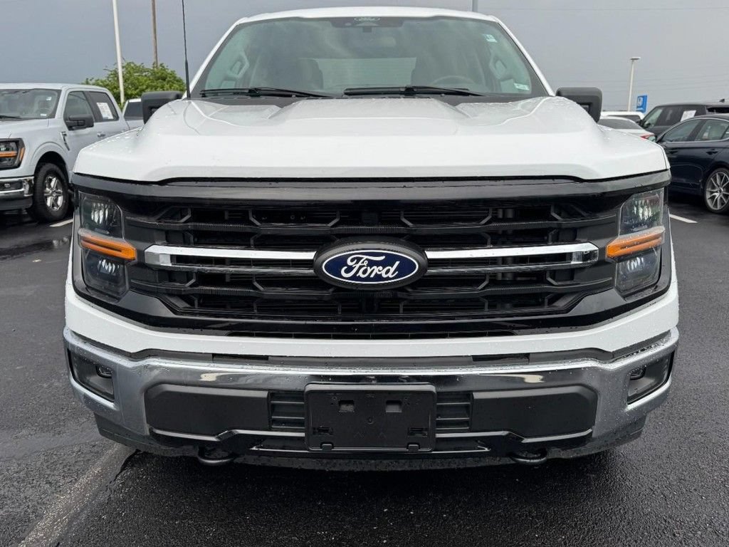 Used 2025 Ford F150 XLT w/ Equipment Group 301A Standard AWD/4WD image 9