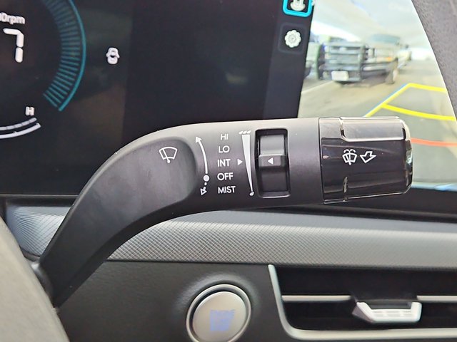 Used 2026 Hyundai Sonata SE FWD image 27