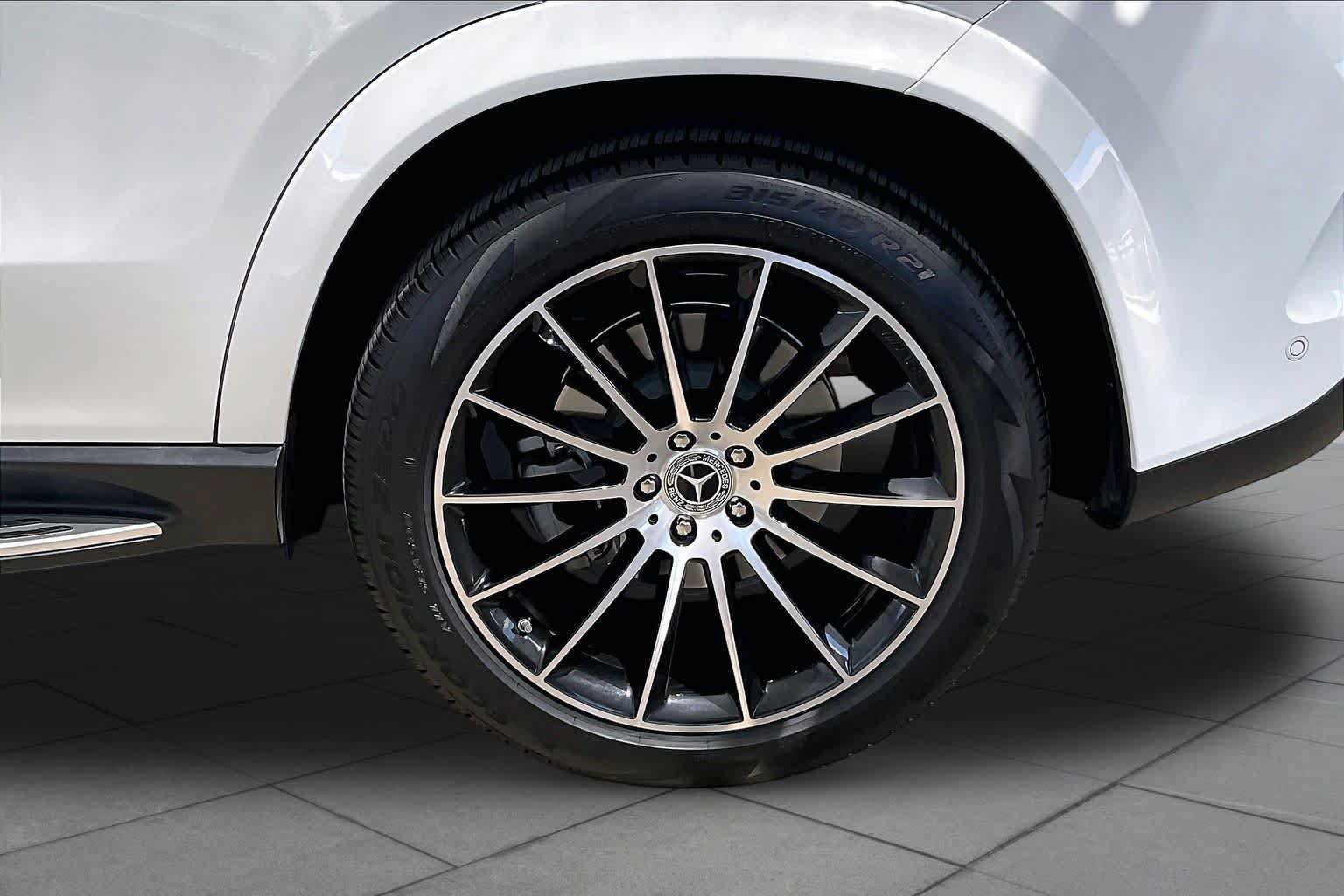 Used 2023 Mercedes-Benz GLE 450 4MATIC image 11